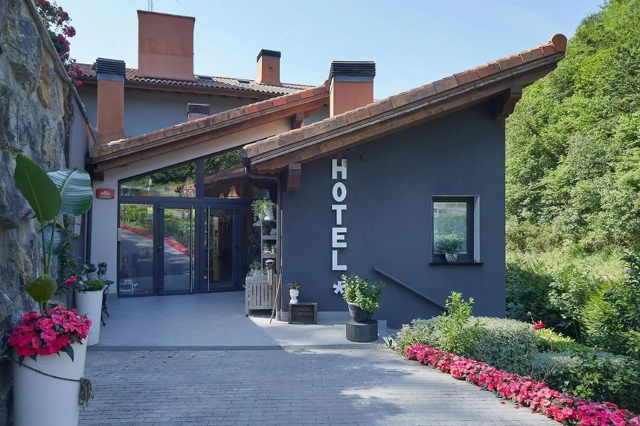 Hotel Boutique Txanka Erreka Parking Incluido  Orio